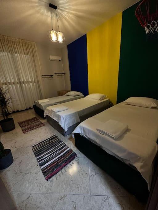 Super House Blloku - 3 Rooms ติรานา ภายนอก รูปภาพ
